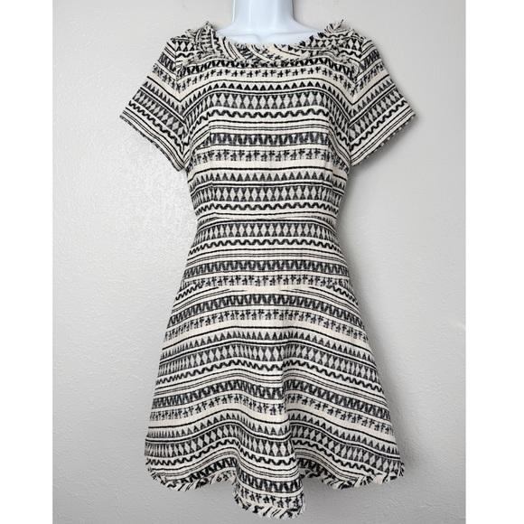 NWT Banana Republic striped jacquard woven fringe fit and flare dress 8 - Picture 3 of 12